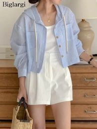 Summer Striped Shirt Hooded Coat Women Long Sleeve Casual Korea Style Ladies Blouses Fashion Loose Woman Coat 240220