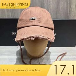 Women's Summer Fashion Designer Ball Cap Men's Candy Outdoor Vacation Sports Metal Letter Printing Hat Eaves Worn Out Craft Casquette 29