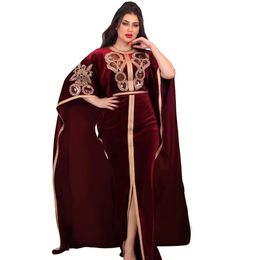 Middle Eastern Arabian Clothing Sequin Gold Velvet Dress Ethnic Costume Beaded Robe Women Embroidery Party Clothing for Women
