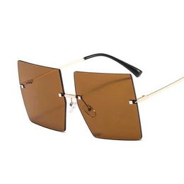 Sunglasses Vintage Square Sunglasses Women Luxury Oversized Rimless Sun Glasses Shades Female Fashion Brand Designer Clear Oculos De SolL2402