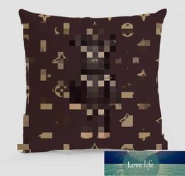 Pillowcase American Famous Brand Logo Affordable Luxury Style Square Fashion Living Room Sofa Square Peach Skin Fabric Pillow Cover