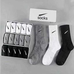 Mens Socks Womens Classic Black White Grey Hook Solid Colour Socks 5 Pairs/box Football Basketball Leisure Sports Socks MBSY