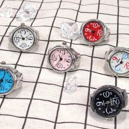 Cluster Rings Fashion Mini Punk Finger Watch Elastic Strap Alloy Watches Creativity Clock Quartz Women Men Couple Jewelry