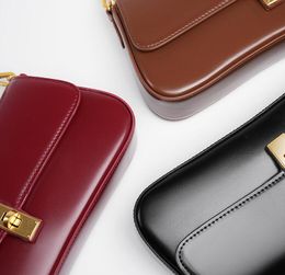 Designer Women Bag Cowhide Leather High Quality Baguette Crossbody Bag Luxury Flap Underarm Bag Fashion Handbag Purse Top Quality Handbags