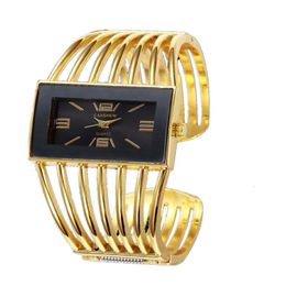 Big Face Gold Silver Bangle Watch Women Elegant Brand Analogue Quartz Watch Ladies Watches Reloje Mujer Montre Bracelet Femme 2018241Z