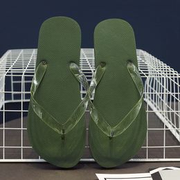 Rubber Slippers Old-fashioned Thai Summer Beach Leisure Anti Slip Men and Womens Couples Wear-resistant Flip Flops Olive