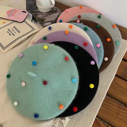 Berets Korean Jelly Bean Ball Wool Beret Women Flat Bud Painter Hat Japanese Woolen