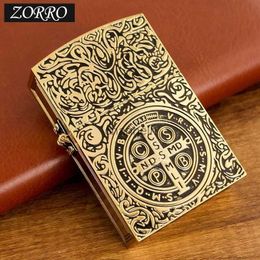 Lighters Oversized Kerosene Lighter Metal Personality Constantine 1 1 Limited Edition Creative Heavy Armor Oversized Lighter Gadget YQ240222