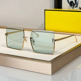 Fashion Sunglasses For Men Women Summer 4081S Catwalk Designer Stylish High Street Style Anti-Ultraviolet UV400 Retro Plate Square Half Frame Glasses Random Box