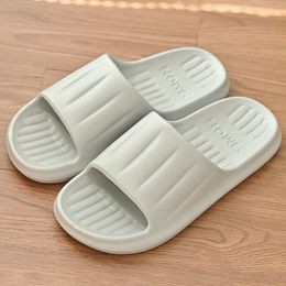 Step on the shit slippers Ladies Indoor home home Summer new silent non-slip bathroom bath flip-flops Men Shower Slippers Bathroom Slippers Sandals House Slippers 11