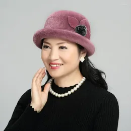 Berets Attractive Casual Basin Hat Solid Colour Retro Style Imitation Fur Women Winter Thermal Faux Caps