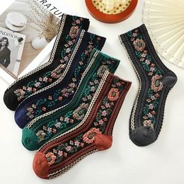 Women Socks Small Floral For Retro British Style Autumn And Winter Middle Tube Casual Versatile Calcetines