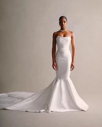 Arabic Aso Ebi Sexy Wedding Dresses 2024 Mermaid Satin Sweetheart Bride Dress White Sleeveless Princess Simple Civil Robe De Mariee