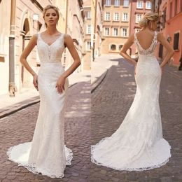 2024 Lace Mermaid Dresses Sexy V Neck Appliques Bridal Gowns Backless Sweep Train Plus Size Wedding Dress