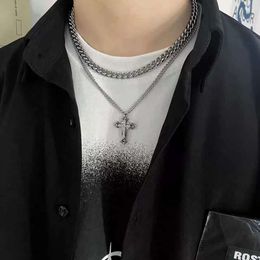 New diamond studded cross Cuban necklace for mens hip-hop niche double-layer design female collarbone chain couple accessory trend