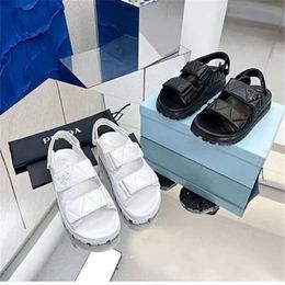 Designer nappa sandali in pelle sandal
