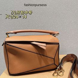 outlet Puzzles Luxury Bag Litchi Bags 2024 Color One loeewe Designer Crossbody 24cm Shoulder Hands Colors Long Strap Handbags Purse Soft Le QR63 HUST