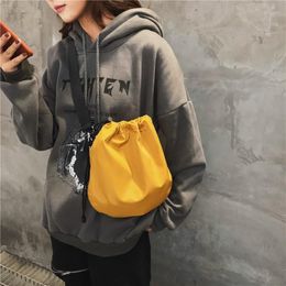 Shoulder Bags Trend Fashion Cross Body Bag 2021 Nylon Female Handbags Waterproof Messenger2328