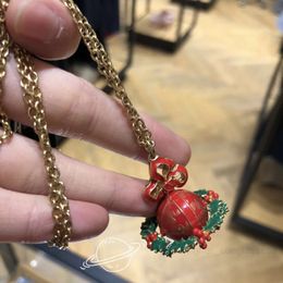 Planet Necklace Designer Necklace for Woman Vivienen Luxury Jewellery e Westwood Western Empress Dowagers Necklace Style Limited Coloured Red Star Saturn Light Luxur