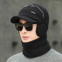 Berets Men Add Fleece Lined Winter Hat Wool Warm Knitted Scarf Set Thick Soft Stretch Hats For Dad Leisure Beanie Cap