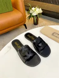 Luxury womens summer slipper slides Ladies Slippers Brand Designer Sandals Flat Heel Fashion Versatile Leather Casual Comfort Flip Flop cz240204