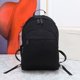 Mochila de nylon de designer de luxo para homens, mochila escolar de grande capacidade, bolsas de viagem