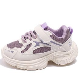 2024 Spring Nuovi scarpe sportive per bambini Maglie traspirabili Sneaker alla moda scarpe da bambina morbida Sole Trend Scarpe
