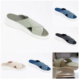 Hochwertige Designer-Sandalen für Männer Frauen dreifach schwarze weiße Leder-Plattform Herren Womens Slipper Trainer hausgemachte Marke in China 36-45 gemacht