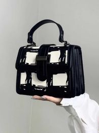 Totes Evening Bags Fashion Geometric Print Crossbody Bags Casual High Quality Stylish Top Handle Flap Square Tote Exquisite Vintage Handbag WomenH24223