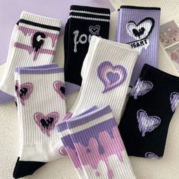 Meia infantil de comprimento médio de alta beleza explosiva rua outono e inverno Instagram Trendy Versátil American Fashionable Cartoon Sports Socks