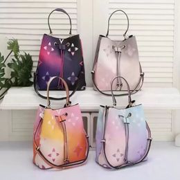 Drawstrings designer Drawstring Gradient Color Totes Bag Purse NEONOE Bucket bags BELLA Handbags Women Flower Letter designers dhg327N