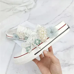 Slippers 2024 Spring Summer Fantasy Fashion DIY Flower Beaded Flat Ladies Casual Canvas Vulcanised Shoes Heelless Slip-on