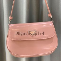 2021 Genuine Leather Women Bags Big Buckle Shoulder Bag For Ladies Casual Wide Strap Crossbody Fashion Handbag244B