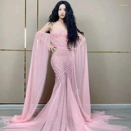 Stage Wear Sexy Pink Mesh Pearl Trailing Dress Women Dance Costume Birthday Party Strapless Long Singer Performance Po Shoot
