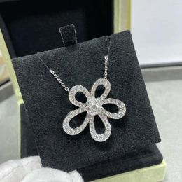 Pendants Classic Diamond Five Leaf Sun Flower Necklace For Women 925 Sterling Silver Jewelry Fashion Brand Banquet Gift