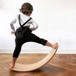 Equipment Curved Wooden Balance Board for Children Seesaw Yoga Fitness Equipment Indoor Toys Outdoor Sports Adults Training Baby Kids 2023