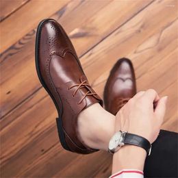 Dress Shoes Special Size Low Heeled Sneakers Man Heels Purple Sports Luxary Sapateneis Sapa Shuse Excercise