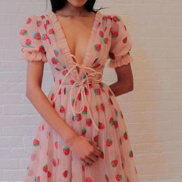 Summer Sweet Pink Mesh Long Strawberry Dress Korean Fashion V-neck Embroidered Sequin Seasoning Party Dress Holiday Midi Dress 240223