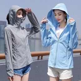 Jackets UV Sun Protection Clothes Women Hooded Thin Coat Long Sleeve Breathable Sunscreen Jacket Summer Female Short Hoodie Shirts