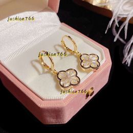 Stud Classic Small Fragrant Wind Earrings Designer Earrings Four-leaf Clover Earrings Women Senior New Earrings 18K Gold Plated Christm Wedding Party Jewerlry 2024