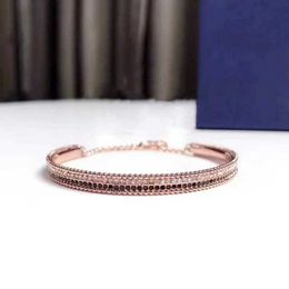 Nuovo prodotto Shijia Romantico braccialetto in cristallo a doppia fila bicolore in oro rosa bianco e nero Bracciale sottile con fibbia a forma di T in tre tonalità