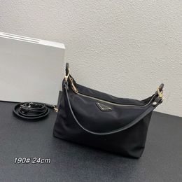 Fashion Shoulder Bag Women Crossbody Classic Black NYLON Clutch Purse Lady Handbags Geometric Letter Zipper Closure Small Tote Wal286g