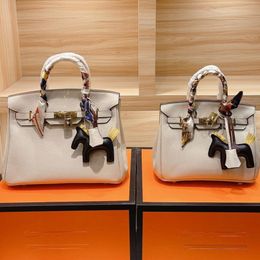 Women Full Cowhide Leather Handbag Fashion Tote Bag Goddess High Quality Crosssbody Back Handbags Silk Scarf185p