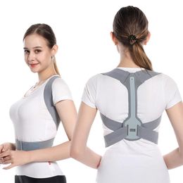 Posture Corrector Upper Posture Brace for Support Providing Shoulder-Neck-Back Relief Pain Adjustable for Men and Women 240222