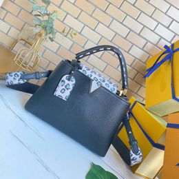 Leopard Print Capucines Handbags Tote Bag Women Crossbody Bag Removable Belt Top Quality Handbag Purse Clemence Fashion Shopping B266V
