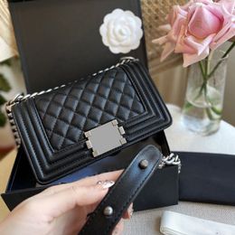 Classic Mini Boy Caviar Vintage Bags Calfskin Genuine Leather Quilted Aged Silver Hardware Chain Strap Crossbody Shoulder Womens D290d