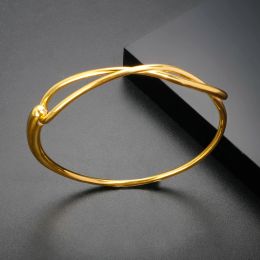 Solid Cross Metal 14k Gold Bracelet for Women Simple Classic Glossy Bangle Waterproof Texture Jewelry 2024 New