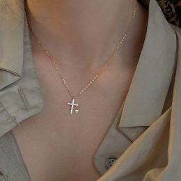 Kreativität Licht Luxus Zirkon Kreuz Anhänger Halskette Für Frauen Gold Silber Farbe Schlüsselbein Kette Mode Schmuck