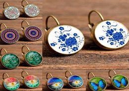 Exquisite Stud Earrings Retro Vintage Brincos Ladies Colourful Flowers Alloy Ethnic Bohemian Designer Women Charm Earring Wonderful4297643