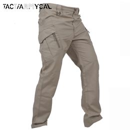 Men Pants Militari Tactic Army Cargo Pants Multi Pockets Safari Style Trousers Waterproof Male Streetwear Hiking Plus Size S-6XL 240220